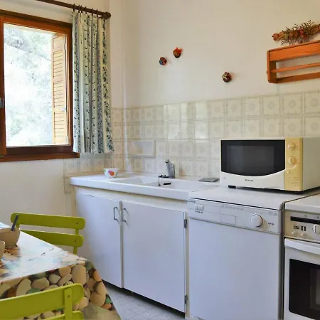 Appartement Bormes-les-mimosas, 3 Pieces, 4 Personnes - Fr-1-251-76